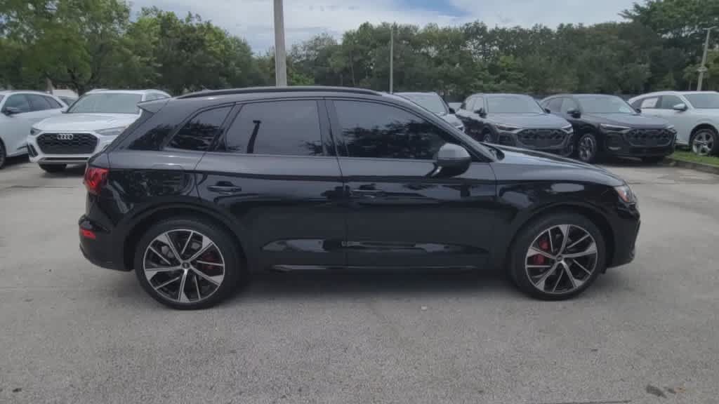 Certified 2023 Audi SQ5 Premium Plus w/ Premium Plus Package AWD/4WD image 2