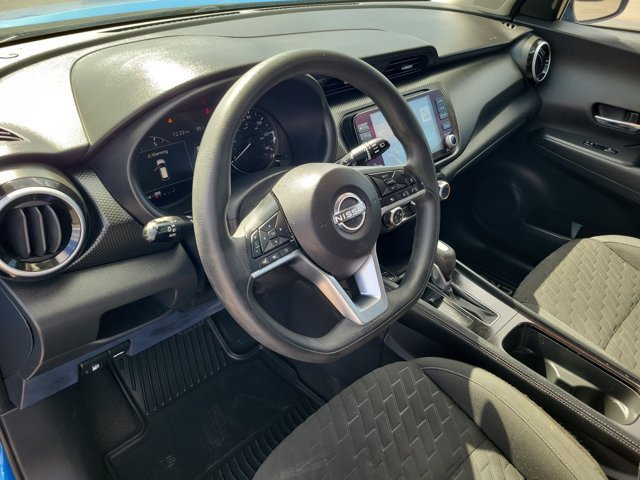 Certified 2023 Nissan Kicks SV FWD image 19