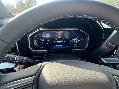 New 2026 Chevrolet Silverado 3500 High Country w/ High Country Premium Package image 23