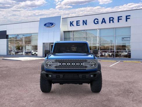 New 2026 Ford Bronco Badlands w/ Sasquatch Package AWD/4WD image 7