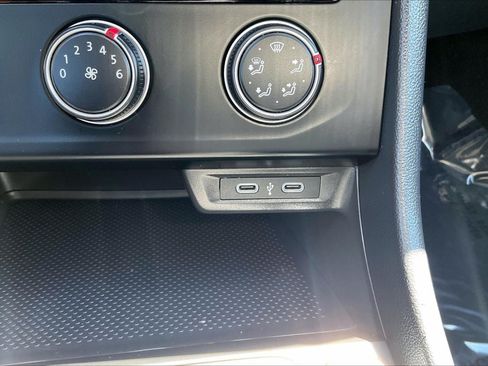 Used 2024 Volkswagen Jetta S FWD image 31