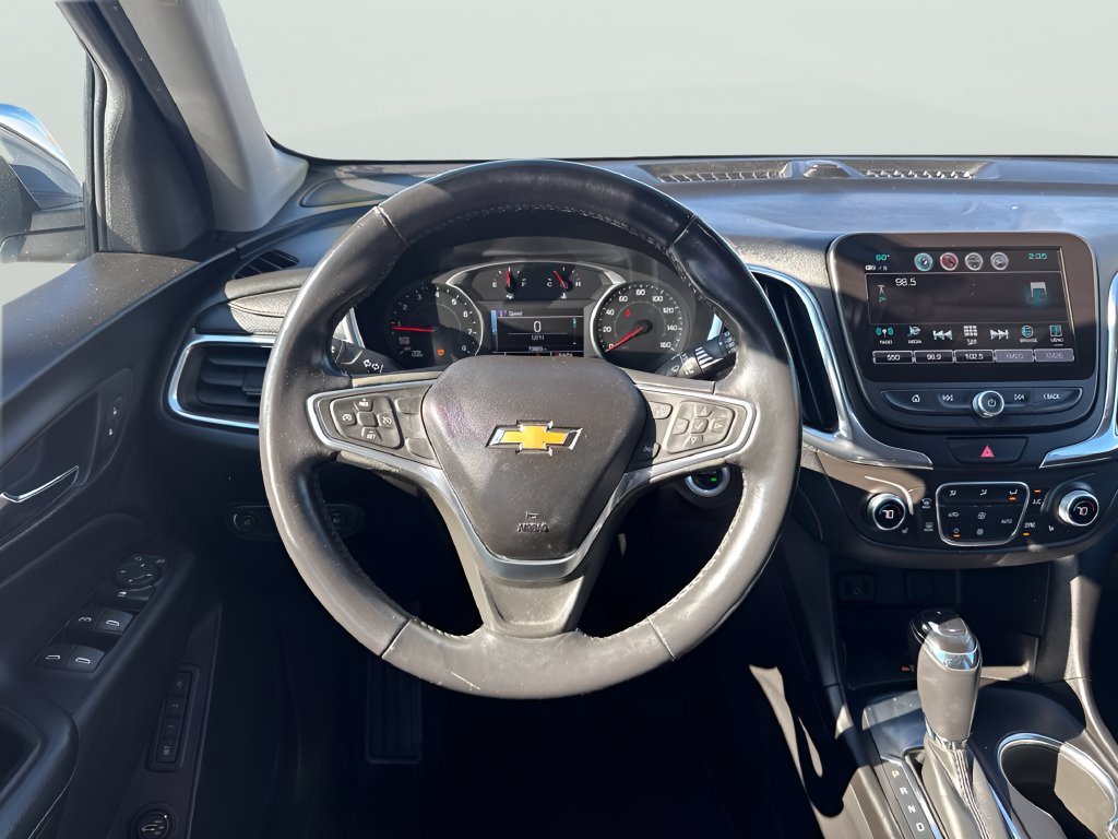 Used 2018 Chevrolet Equinox Premier FWD image 22