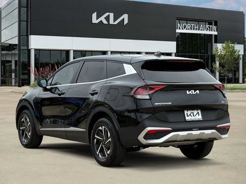 Certified 2023 Kia Sportage LX image 8