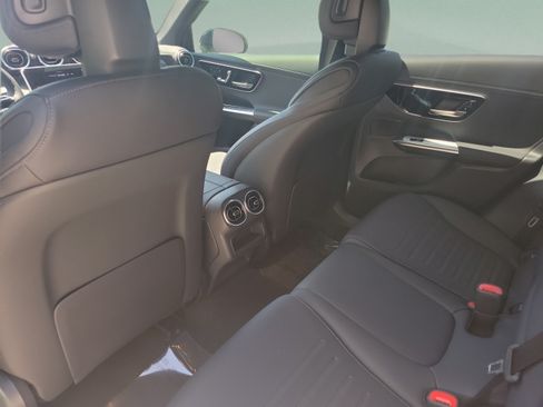 Certified 2026 Mercedes-Benz GLC 300 image 10