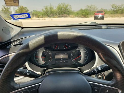 Used 2023 Chevrolet Malibu LT FWD image 22