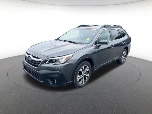 Used 2022 Subaru Outback Limited w/ Popular Package #2 AWD/4WD image 3