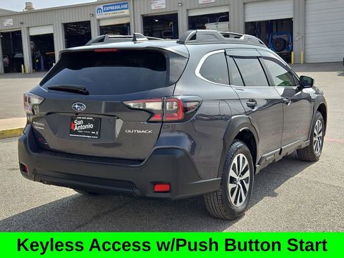 Used 2024 Subaru Outback Premium image 8