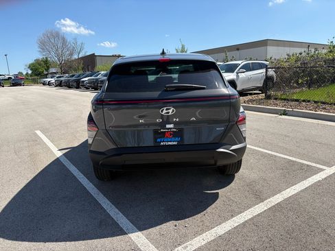 New 2026 Hyundai Kona SE AWD/4WD image 4