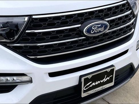 Used 2023 Ford Explorer XLT w/ Equipment Group 202A image 34