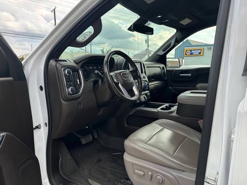 Used 2019 GMC Sierra 1500 SLT w/ SLT Premium Package AWD/4WD image 12