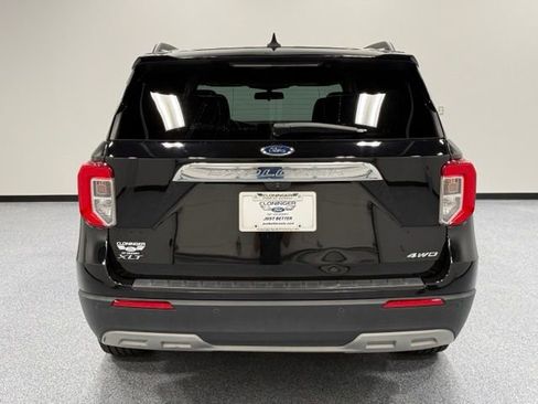 Certified 2021 Ford Explorer XLT w/ Equipment Group 202A AWD/4WD image 10