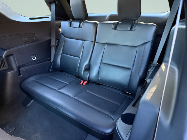 Used 2025 Ford Explorer ST-Line w/ Premium Package AWD/4WD image 8