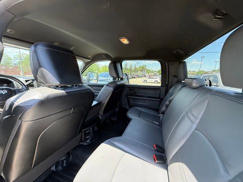 Used 2023 RAM 3500 Tradesman w/ Chrome Appearance Group AWD/4WD image 24