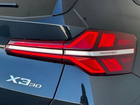 Used 2026 BMW X3 xDrive30 w/ M Sport Package image 8