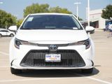 Used 2022 Toyota Corolla LE image 3