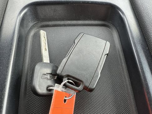 Used 2018 Chevrolet Silverado 1500 LT w/ All Star Edition image 37