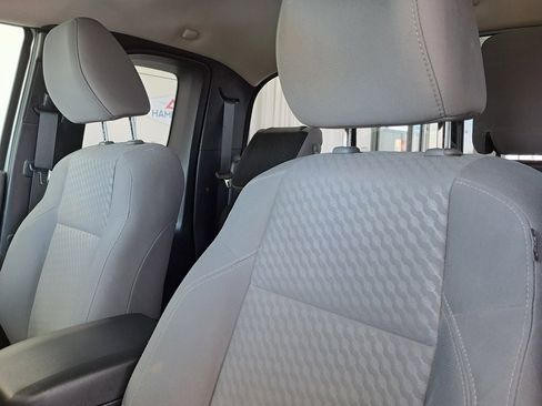 Used 2023 Toyota Tacoma SR image 18