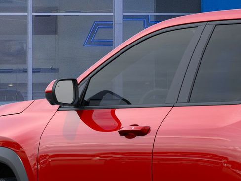 New 2026 Chevrolet Equinox LT image 14