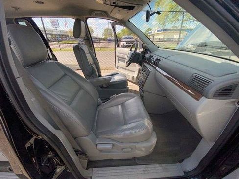 Used 2004 Ford Freestar Limited FWD image 34