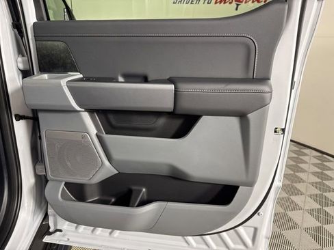 New 2025 Ford F150 Lightning Flash image 25