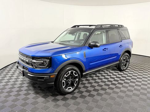 Used 2023 Ford Bronco Sport Outer Banks w/ Tech Package image 54