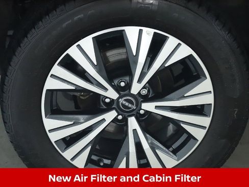 Certified 2023 Nissan Rogue SV w/ SV Premium B Package AWD/4WD image 14