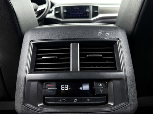 Used 2021 Volkswagen Atlas SE AWD/4WD image 30