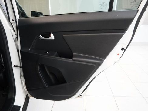 Used 2016 Kia Sportage EX w/ EX Premium Package image 28