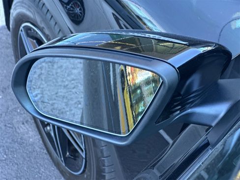 Certified 2022 Mercedes-Benz GLC 300 image 10