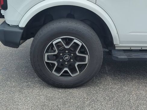 Used 2023 Ford Bronco Outer Banks AWD/4WD image 33