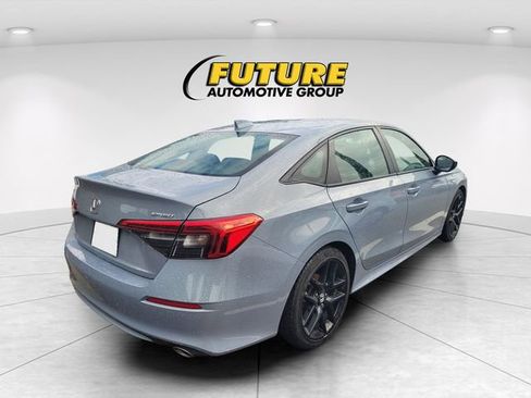 Used 2024 Honda Civic Sport image 3