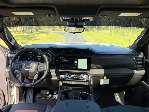 New 2026 GMC Sierra 1500 AT4 w/ Technology Package AWD/4WD image 19
