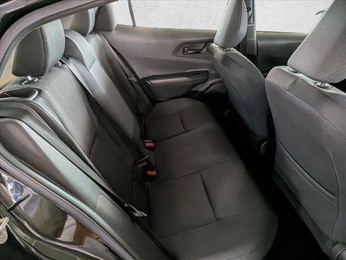 Used 2024 Toyota Prius LE FWD image 21