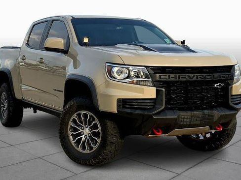 Used 2022 Chevrolet Colorado ZR2 image 2