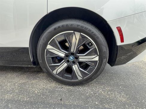 Certified 2023 BMW iX xDrive50 w/ Premium Package image 30