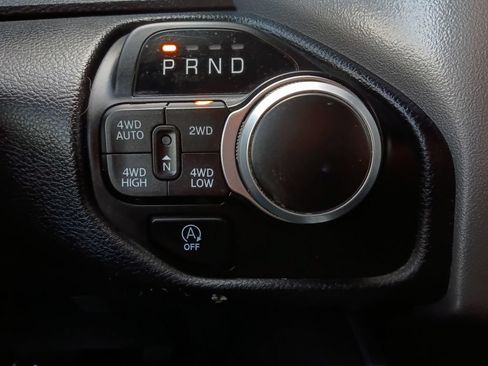 Used 2024 RAM 1500 Lone Star AWD/4WD image 5