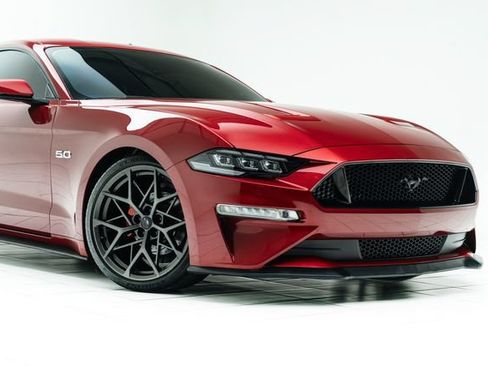 Used 2020 Ford Mustang GT Premium w/ GT Performance Package RWD image 4