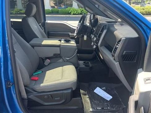 Used 2019 Ford F150 XLT w/ Equipment Group 302A Luxury AWD/4WD image 23
