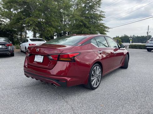 Used 2024 Nissan Altima 2.5 SL FWD image 3