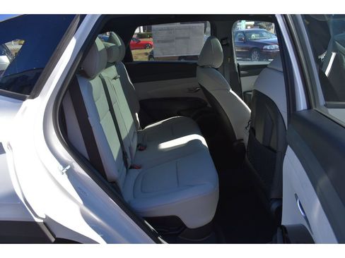 New 2026 Hyundai Tucson Limited image 15