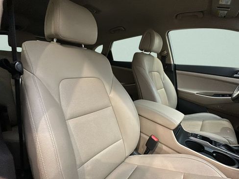 Used 2017 Hyundai Tucson Limited w/ Cargo Package AWD/4WD image 17