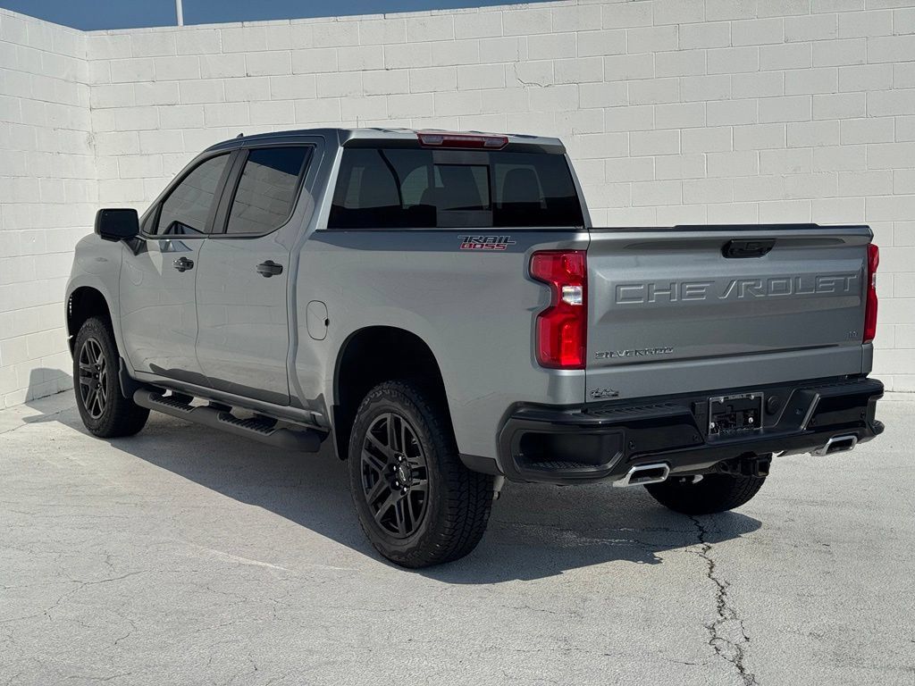 Used 2026 Chevrolet Silverado 1500 LT Trail Boss w/ Safety Package AWD/4WD image 11