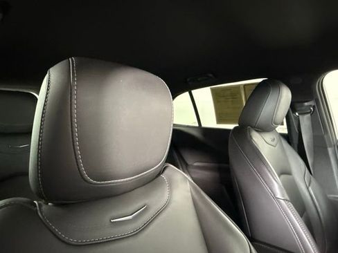Certified 2025 Cadillac XT4 Premium Luxury image 34