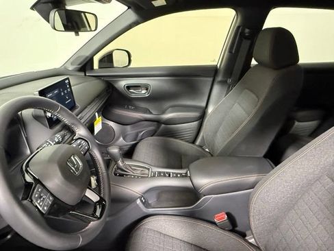 Used 2026 Honda HR-V Sport image 27