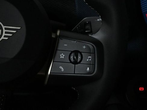 Certified 2025 MINI Cooper Countryman S image 19