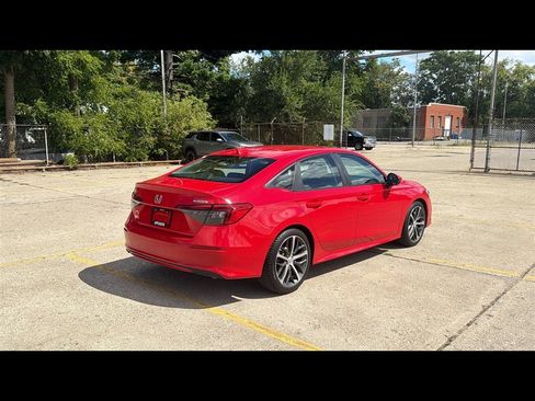 Used 2022 Honda Civic Touring image 5