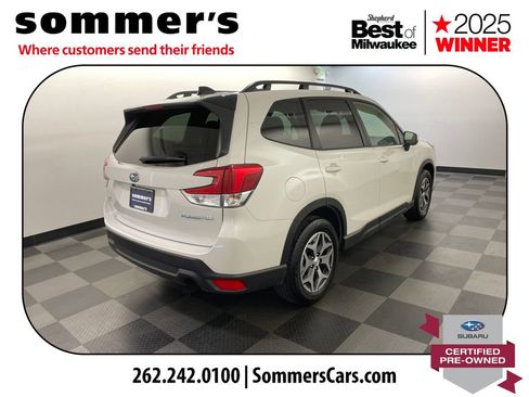 Certified 2024 Subaru Forester Premium AWD/4WD image 6