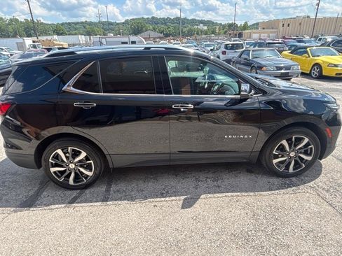 Used 2022 Chevrolet Equinox Premier AWD/4WD image 5