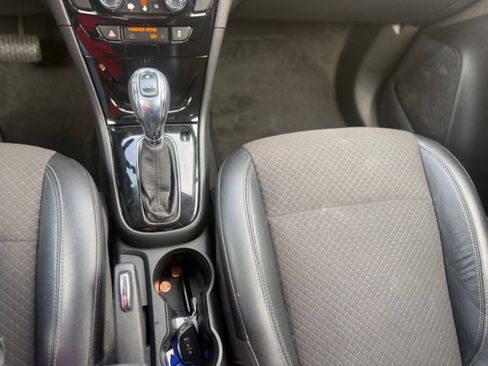 Used 2017 Buick Encore Preferred FWD image 22