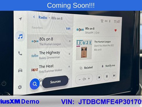 Used 2023 Toyota Corolla LE w/ Carpet Mat Package (TMS) image 27